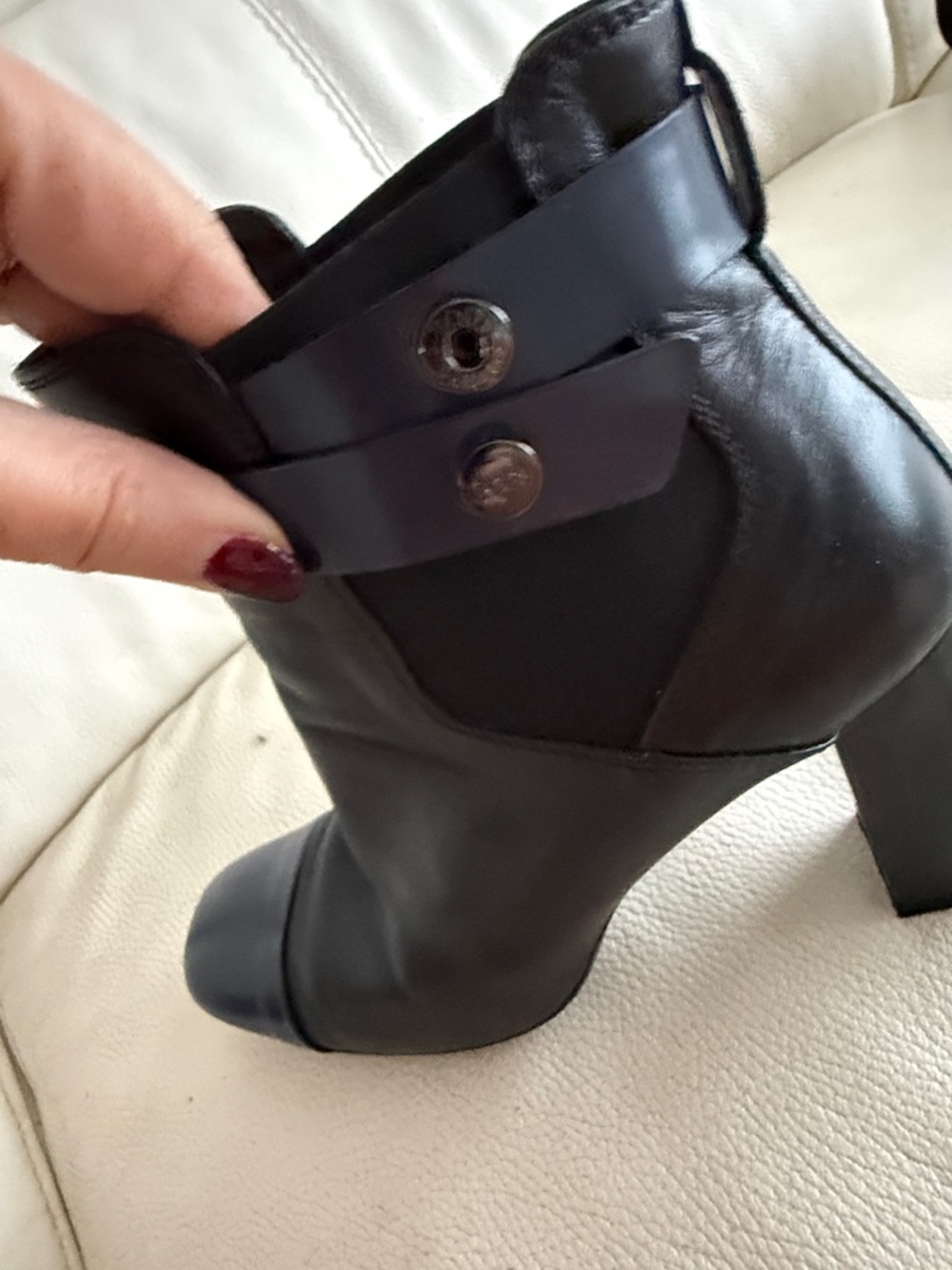 Tod's Black Leather Ankle Booties with Gloss Cap Toe - Picture 6 of 7